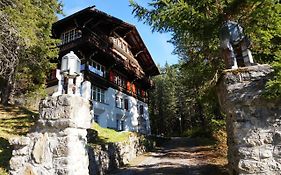 Chalet Surselva